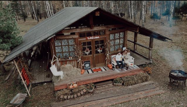 Фотостудии с уличными локациями