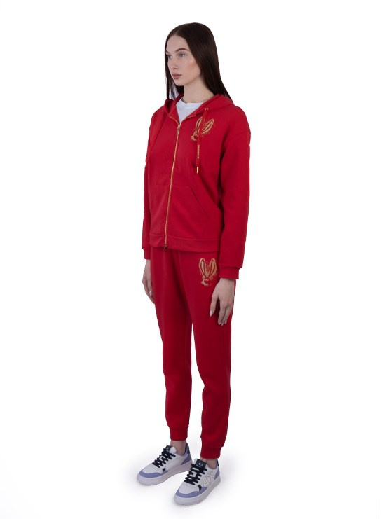 Предметная съёмка для маркетплейсов | Костюмы. Предметный фотограф в Симферополе Антон Катунин