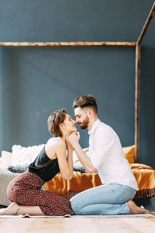 Подборка поз для парной фотосессии