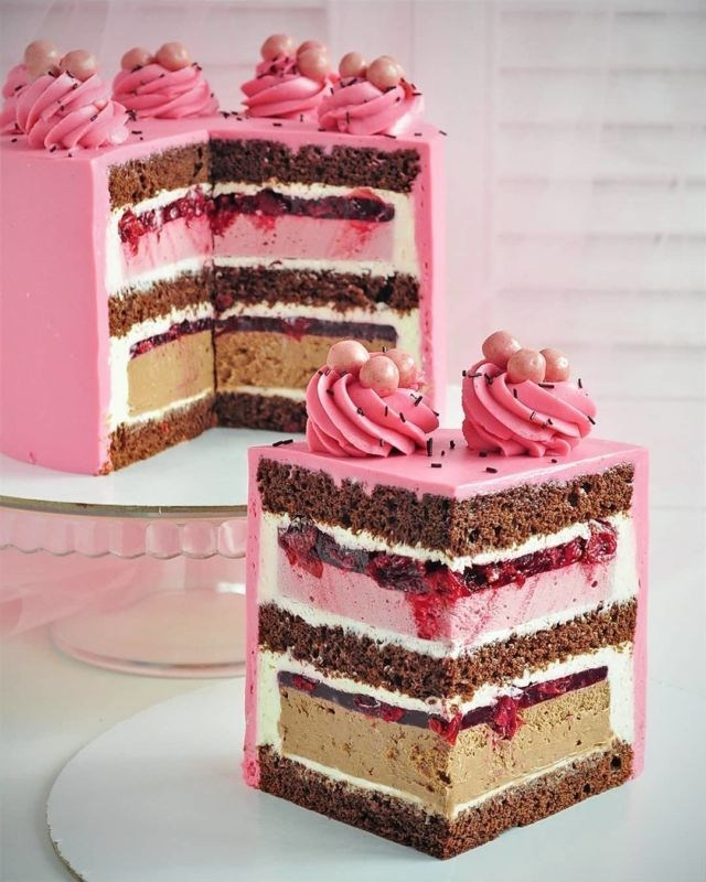 Торты на заказ. Izmailov loft