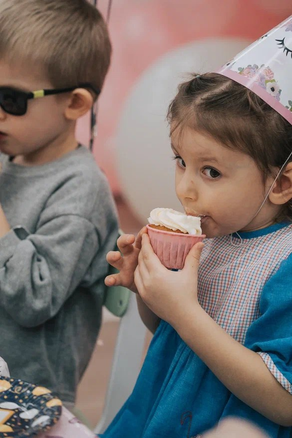 День рождения Евы. Главная