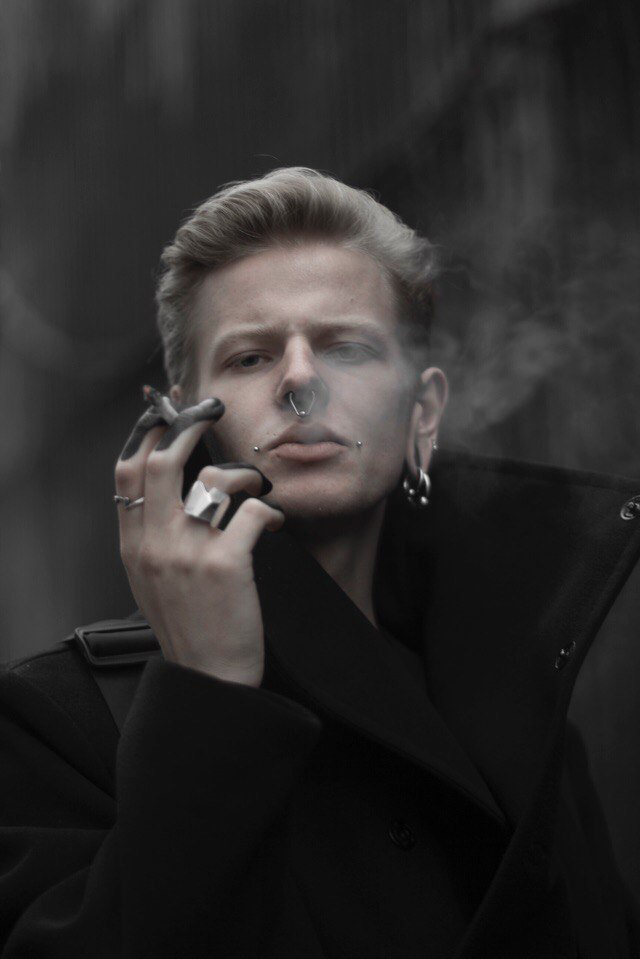 Portrait. Главная