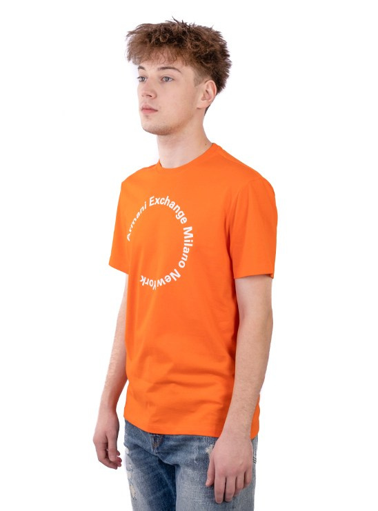 Предметная съёмка мужских футболок. Предметный фотограф в Симферополе Антон Катунин