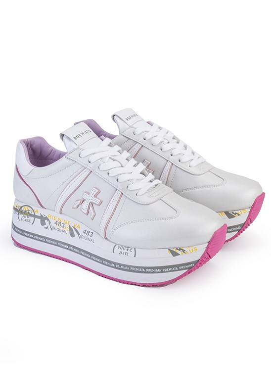 Предметная съёмка для маркетплейсов | Обувь. Предметный фотограф в Симферополе Антон Катунин