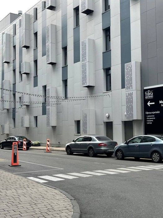 Фотосессия на улице Москвы — красивая архитектура и арки