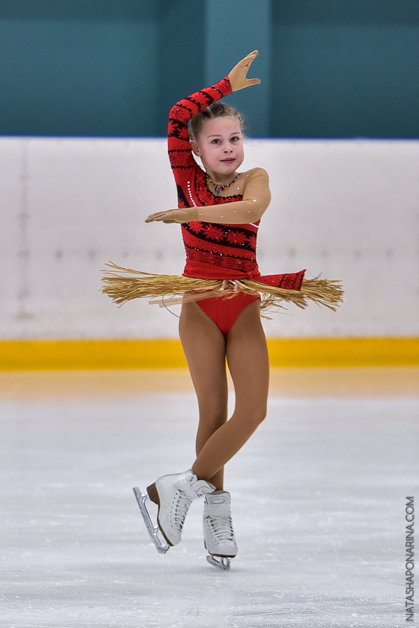 Дарья Сычугова сезон 2018/2019. ФК Фотограф в Санкт-Петербурге Наталья Понарина