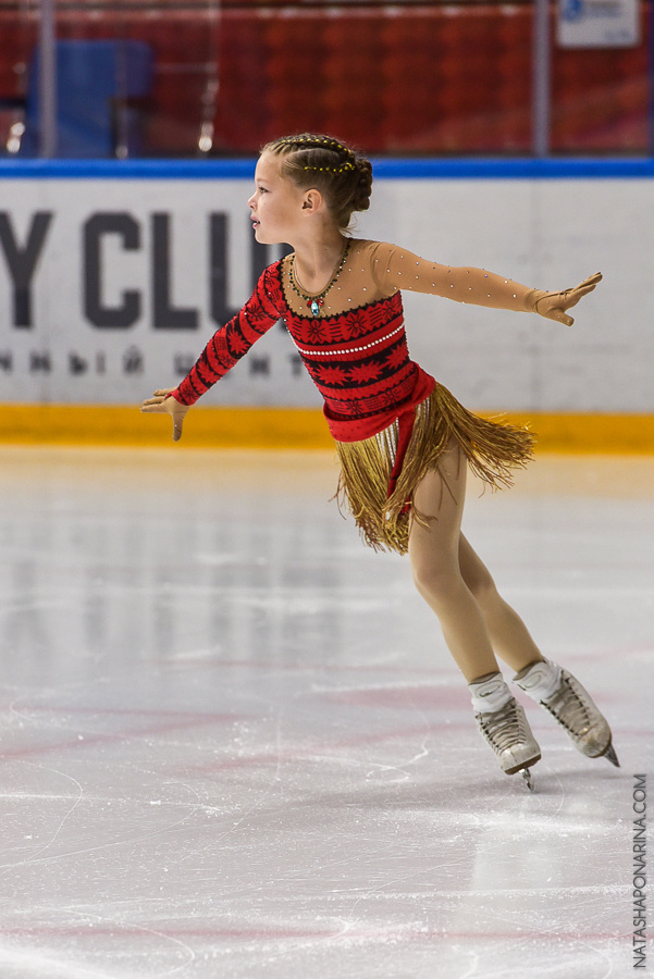 Дарья Сычугова сезон 2018/2019. ФК Фотограф в Санкт-Петербурге Наталья Понарина