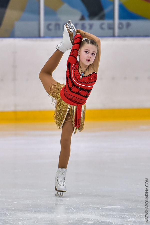 Дарья Сычугова сезон 2018/2019. ФК Фотограф в Санкт-Петербурге Наталья Понарина