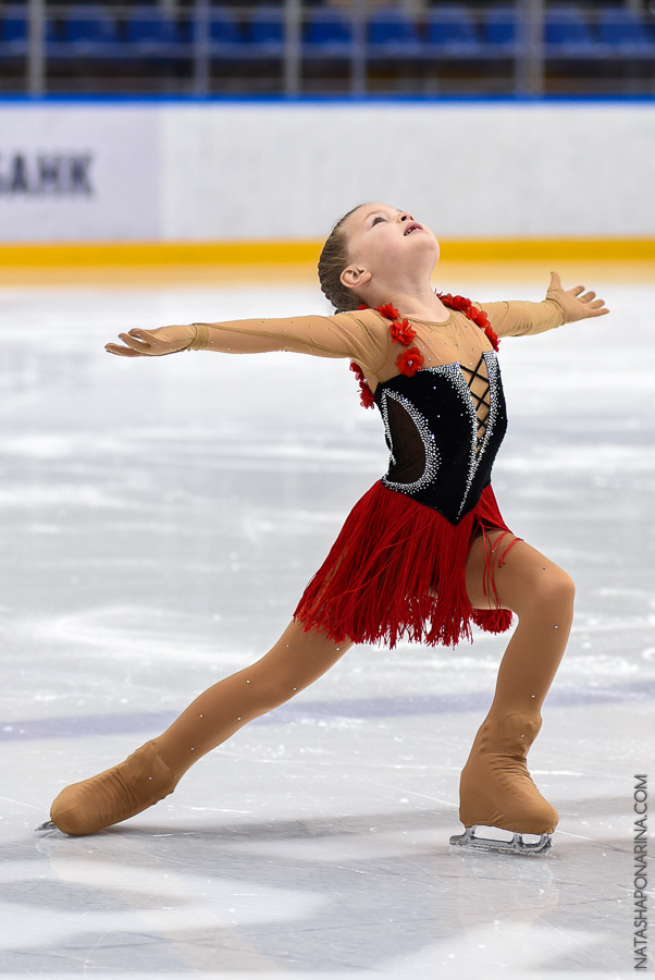 Дарья Сычугова сезон 2017/2018. ФК Фотограф в Санкт-Петербурге Наталья Понарина