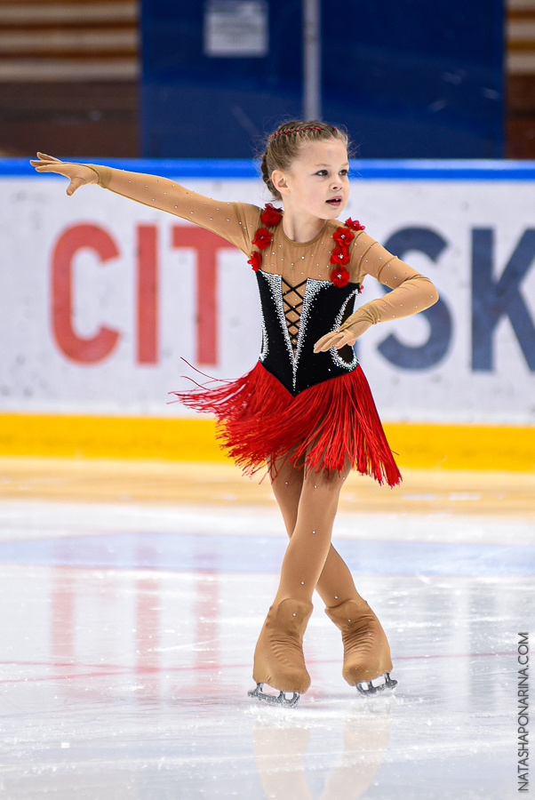 Дарья Сычугова сезон 2017/2018. ФК Фотограф в Санкт-Петербурге Наталья Понарина