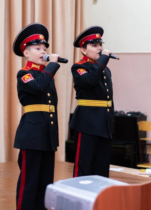 Благочинный Северо-Западного округа поздравил кадетов с принятием Присяги. Саратовское Северо-Западное благочиние