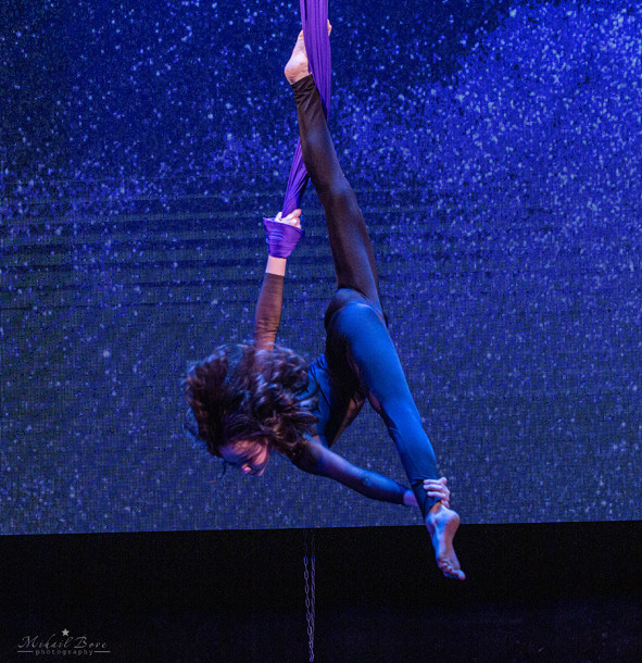 Pole dance Самара. Чемпионат России 2022. Фотограф для маркетплейсов Михаил Бове