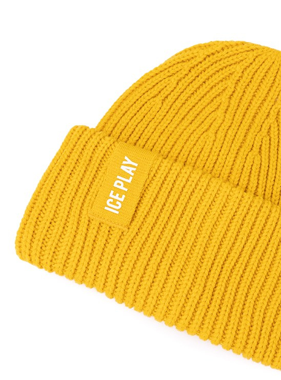 Предметная съёмка головных уборов. Предметный фотограф в Симферополе Антон Катунин