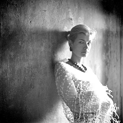 Портрет ч/б. ФОТОГРАФ ЛИЛИЯ БИЧУРИНА