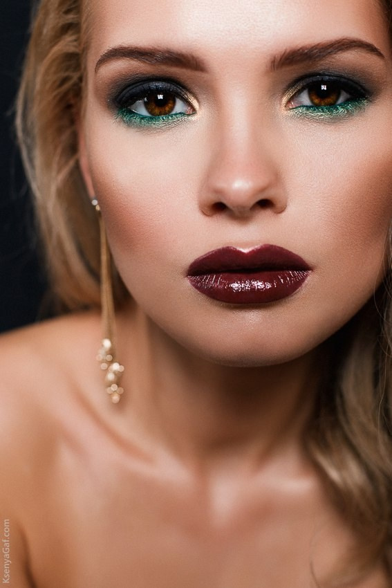 Студийный портрет. Психолог с фотоаппаратом Зимина Оксана