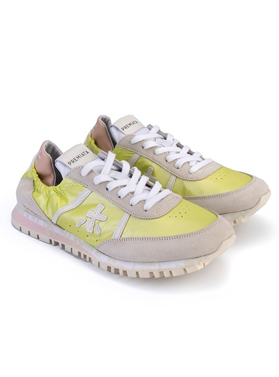 Предметная съёмка для маркетплейсов | Обувь. Предметный фотограф в Симферополе Антон Катунин