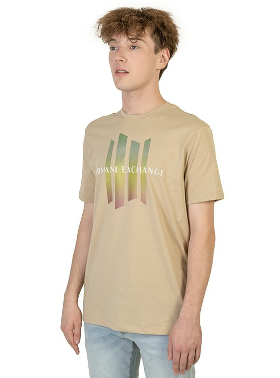 Предметная съёмка мужских футболок. Предметный фотограф в Симферополе Антон Катунин