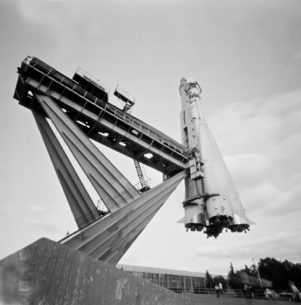 PINHOLE PHOTOS. Портретный и бизнес-фотограф в Москве Андрей Никольский