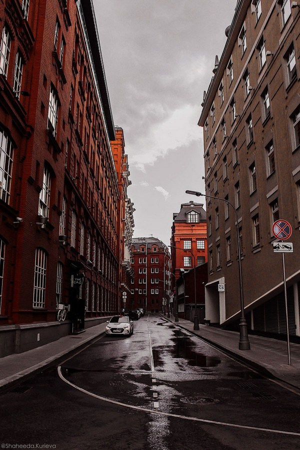 Фотосессия на улице — архитектура разных эпох Москвы