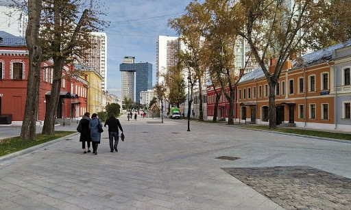 Фотосъемка на улице Москвы — вид на старинные здания