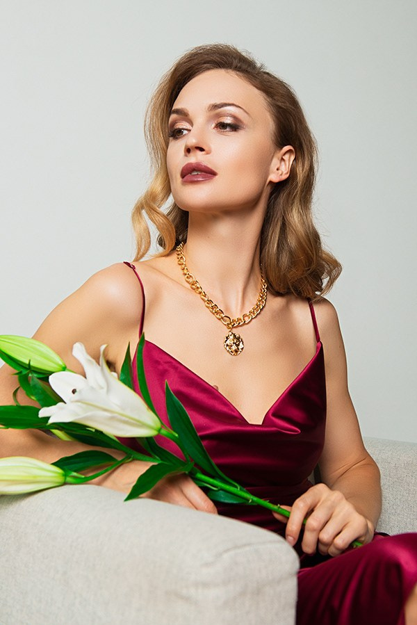 YAROSLAVNA. Дарья Володина — арт и fashion фотограф в Москве | рекламные и ювелирные съемки