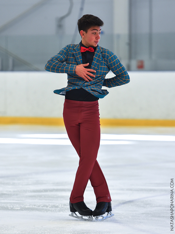 Атояр Роман