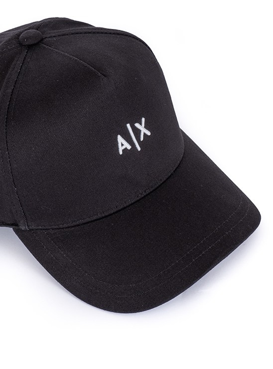 Предметная съёмка головных уборов. Предметный фотограф в Симферополе Антон Катунин