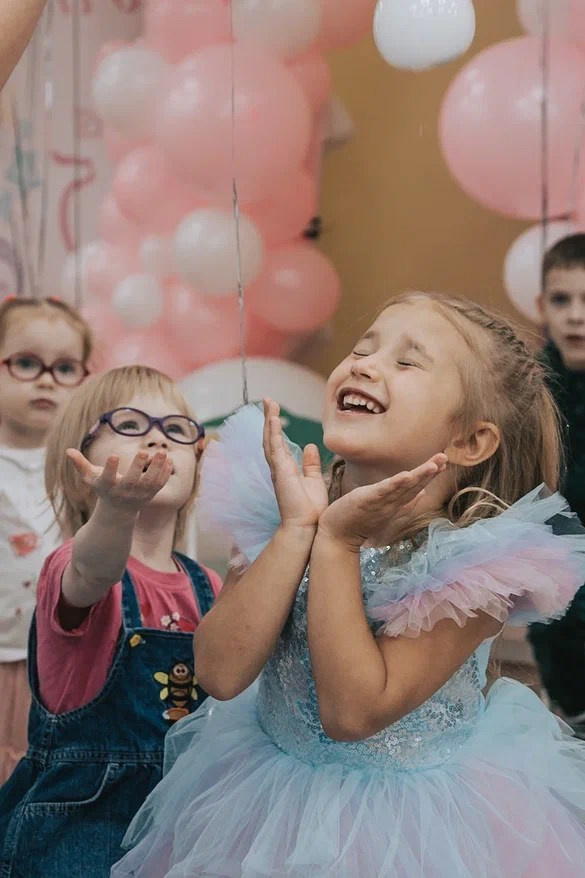 День рождения Евы. Главная