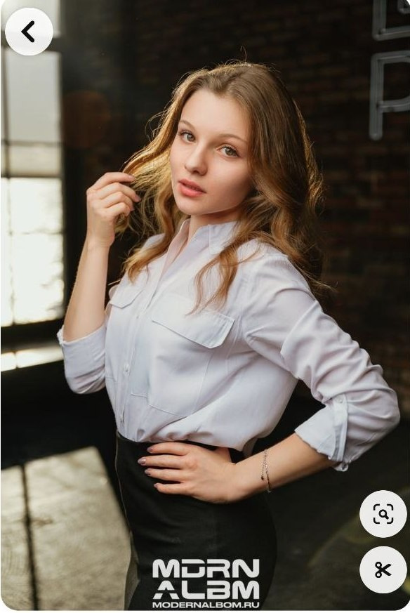 Примеры позировок для школьного альбома в старших классах. Фотограф в Шелехове, лучшие выпускные альбомы в Шелехове