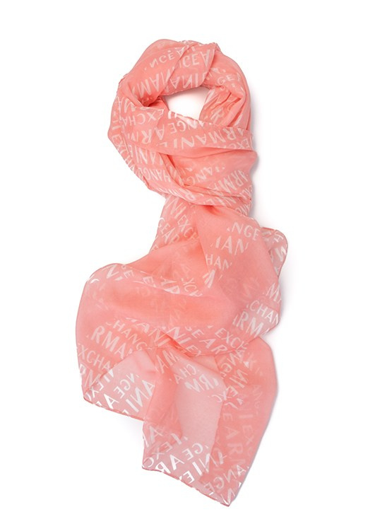 Предметная съёмка шарфов. Предметный фотограф в Симферополе Антон Катунин