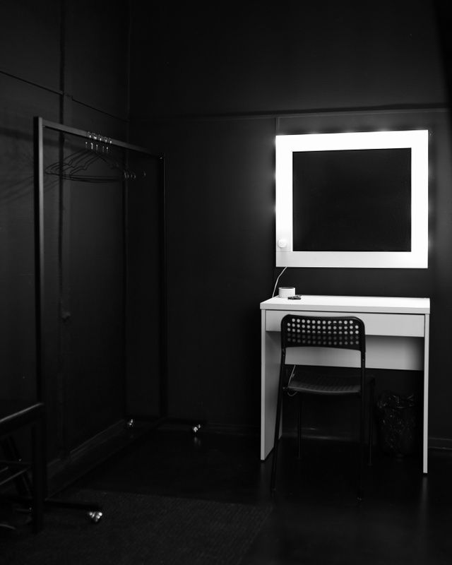 Фотостудия Persona. Понравилась студия? Напишите — организую съёмку именно здесь. Фотограф в Минске Людмила Дутко