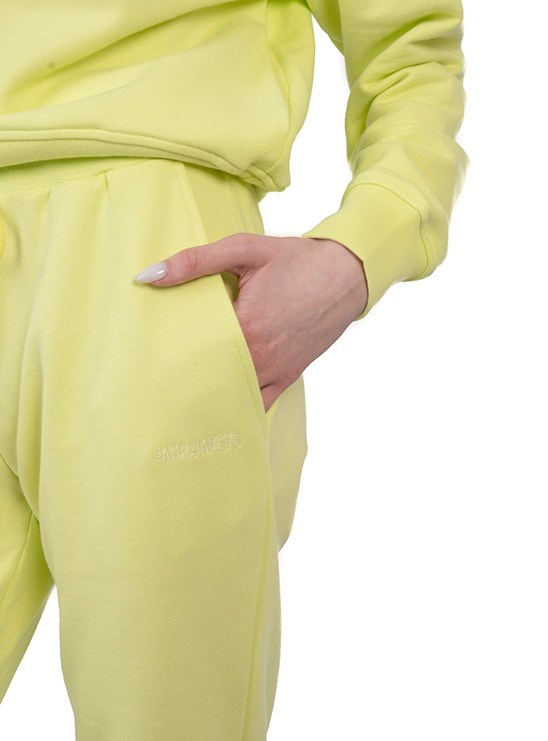 Предметная съёмка для маркетплейсов | Костюмы. Предметный фотограф в Симферополе Антон Катунин