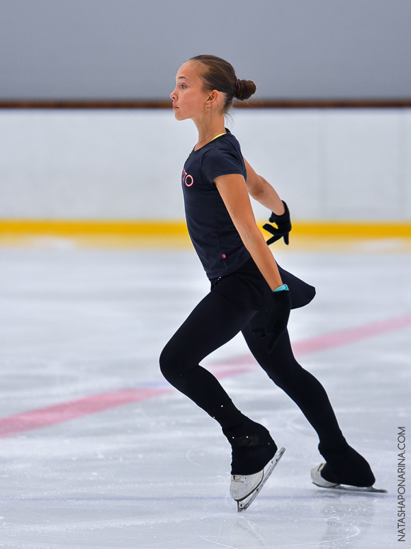 Арина Онищенко