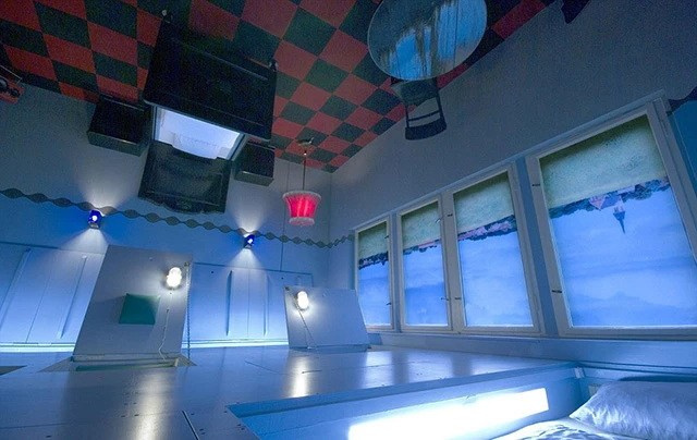 Propeller Island (Берлин). Фотограф для маркетплейсов Михаил Бове