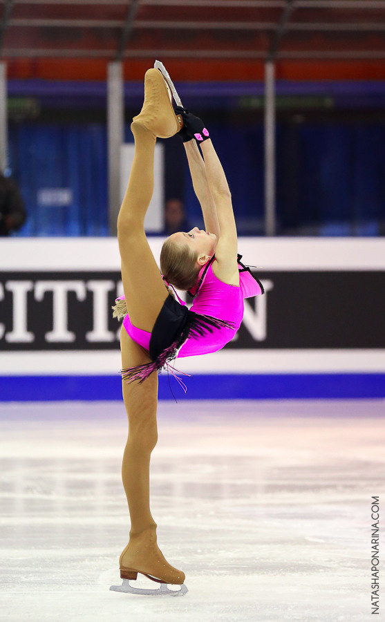 ЮЧМ 2013 Милан. Russian figure skating photographer from Saint-Petersburg