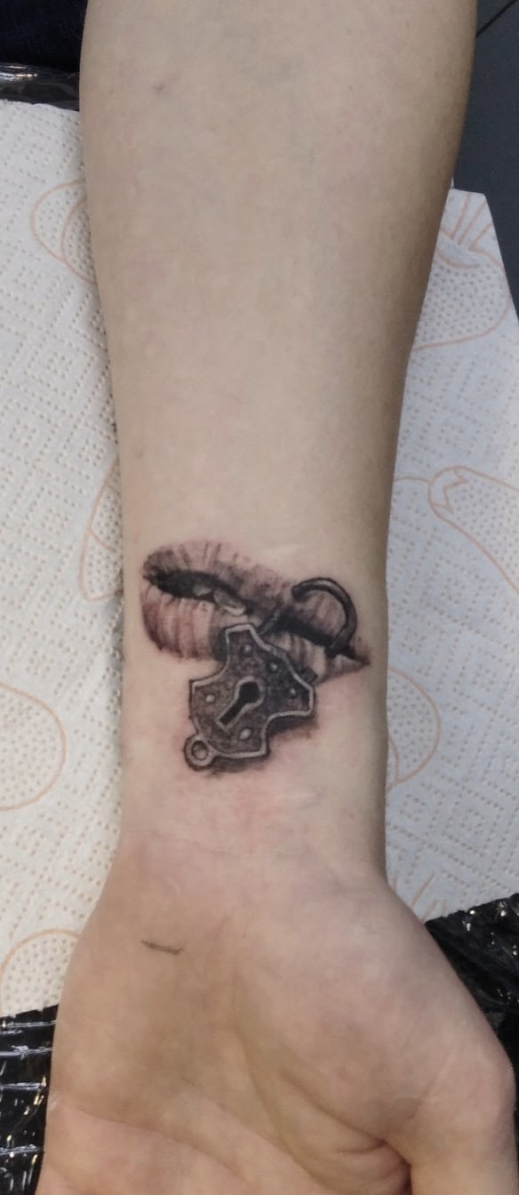 Тату. Яр Панов Арт.Картины, татуировки, роспись стен и одежды в Москве