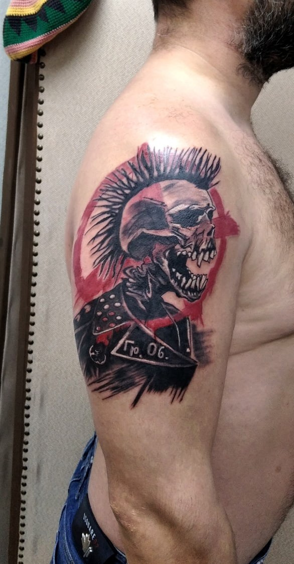 Тату. Яр Панов Арт.Картины, татуировки, роспись стен и одежды в Москве