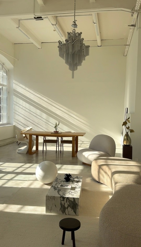 ФОТОСТУДИЯ СПБ. Профессиональный фотограф беременности в СПБ. Стильные фотосессии беременности в стиле минимализм и классическая фотография