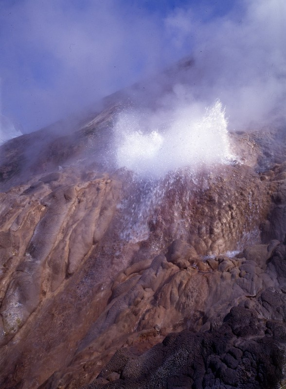 Гейзер Непостоянный