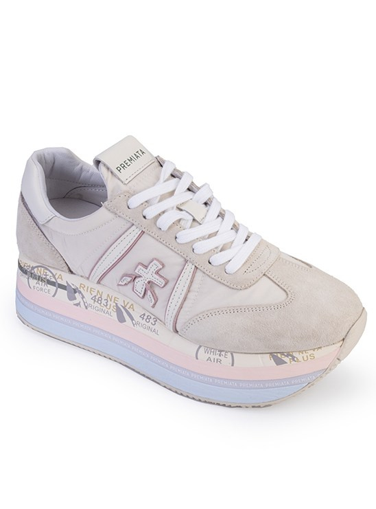 Предметная съёмка для маркетплейсов | Обувь. Предметный фотограф в Симферополе Антон Катунин