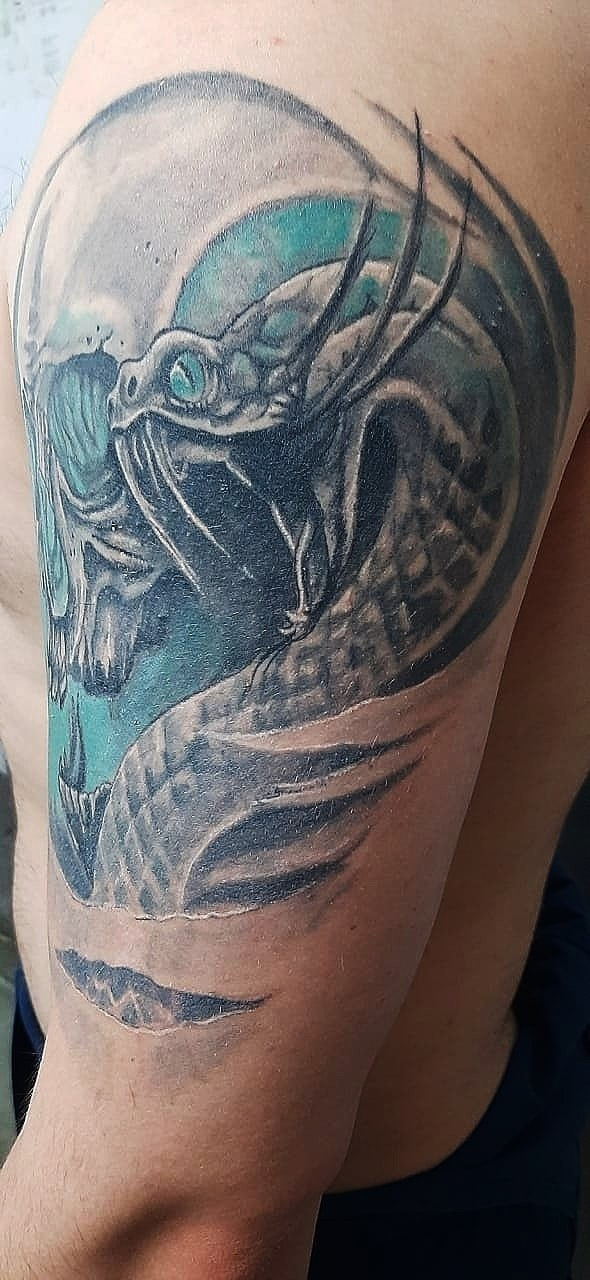 Тату. Яр Панов Арт.Картины, татуировки, роспись стен и одежды в Москве