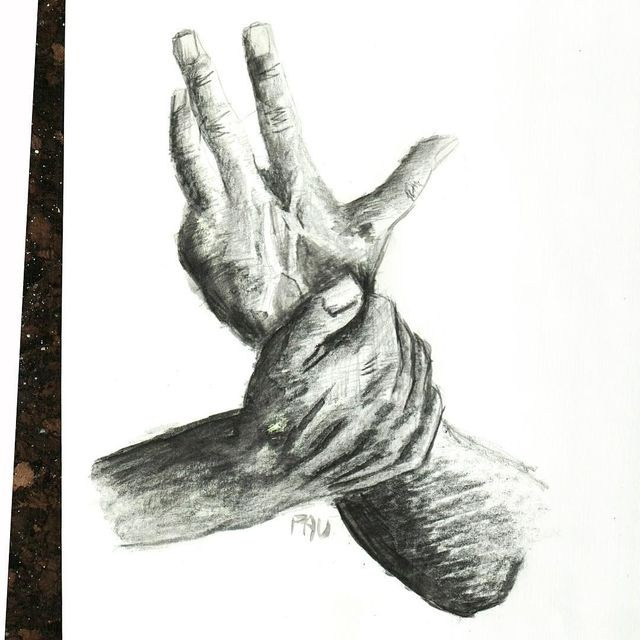 Traditional. Pauline limpoo, media artist