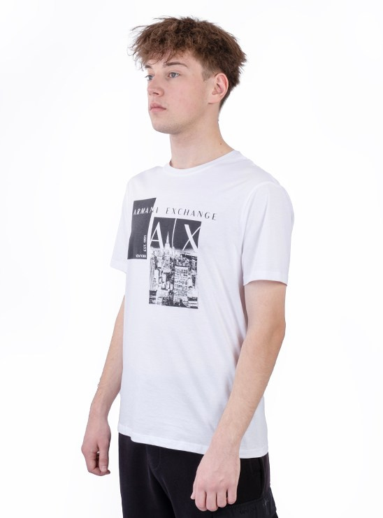 Предметная съёмка мужских футболок. Предметный фотограф в Симферополе Антон Катунин