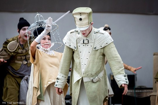 ТЕАТР. Фотограф для маркетплейсов Михаил Бове