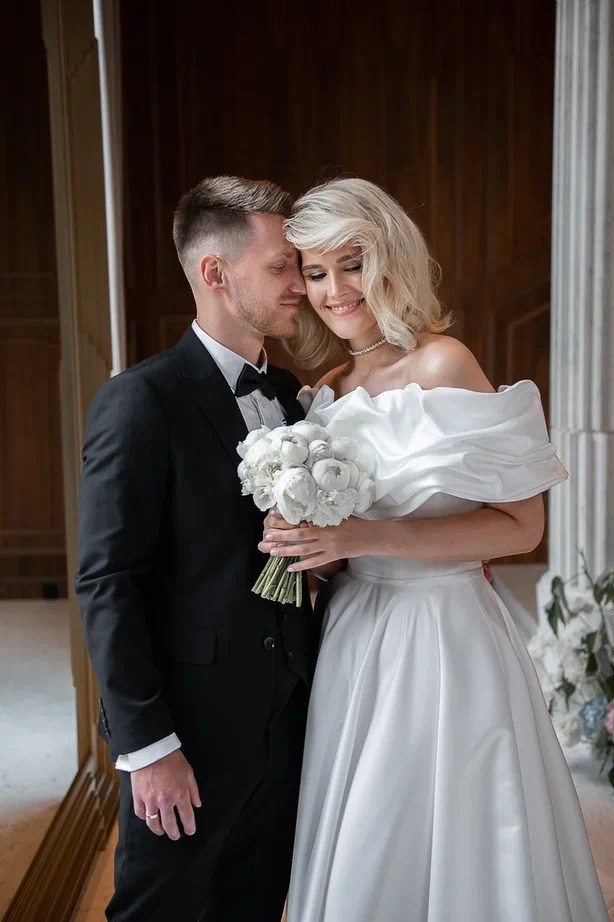 Two Hearts — One Team. Свадебный организатор Viktoria.Wedding