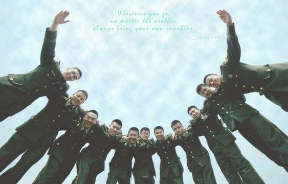 Руки необычно