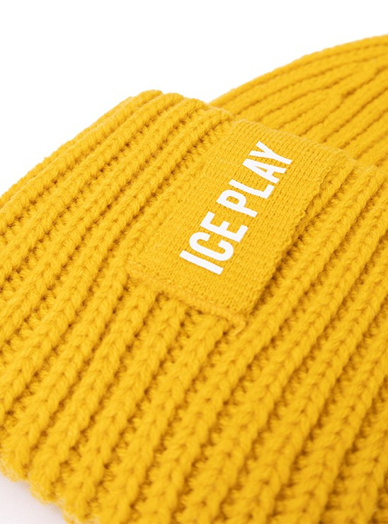 Предметная съёмка головных уборов. Предметный фотограф в Симферополе Антон Катунин