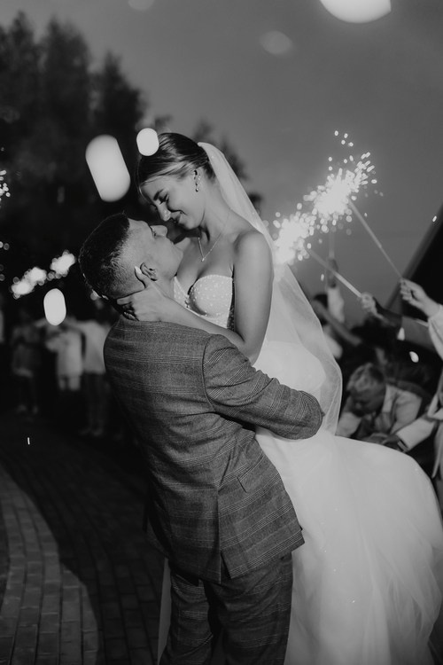 Wedding. Профессиональные фото от Анастасии Глебовой. Переходите на сайт и забронируйте съемку!