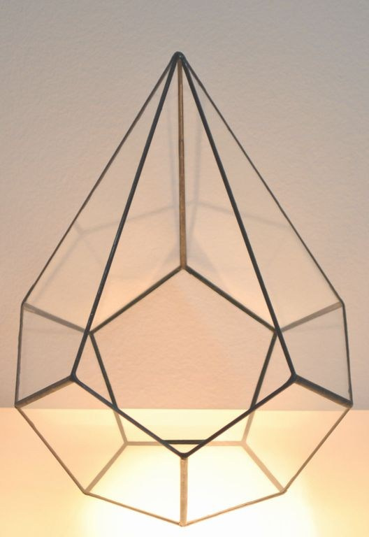 Backstage. Предметный фотограф в Симферополе Антон Катунин