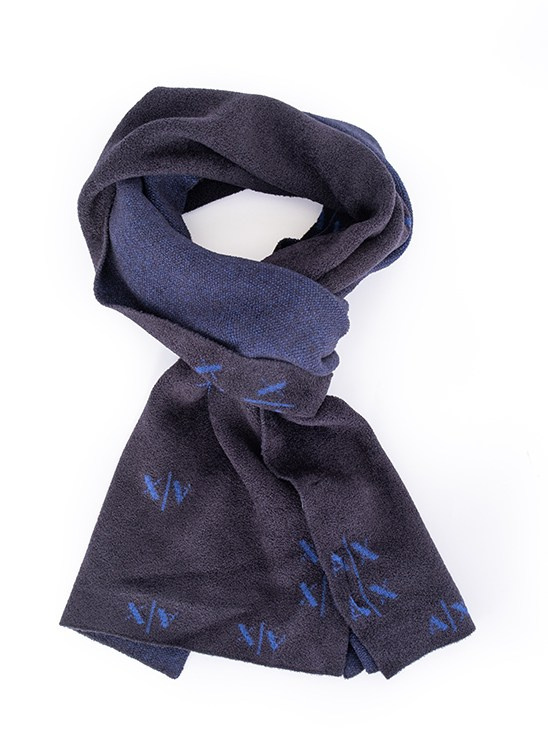 Предметная съёмка шарфов. Предметный фотограф в Симферополе Антон Катунин